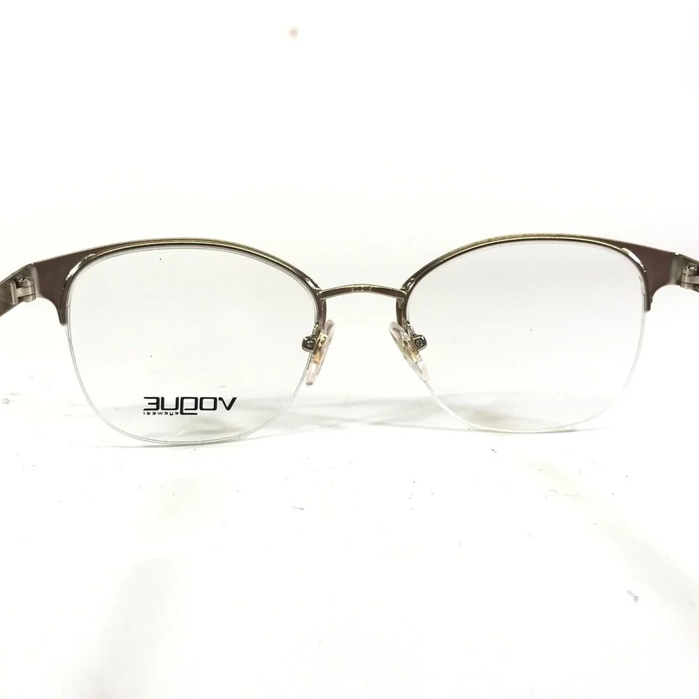 Vogue brand new